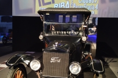 Clasicos en el salón del automovil 2019